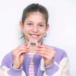 Aligner Schienen für Kinder und Jugendliche