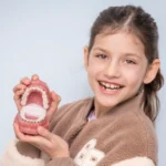 Feste Zahnspangen für Kinder und Jugendliche